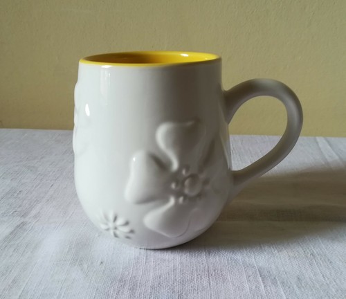 2010 white mill - "white, cup